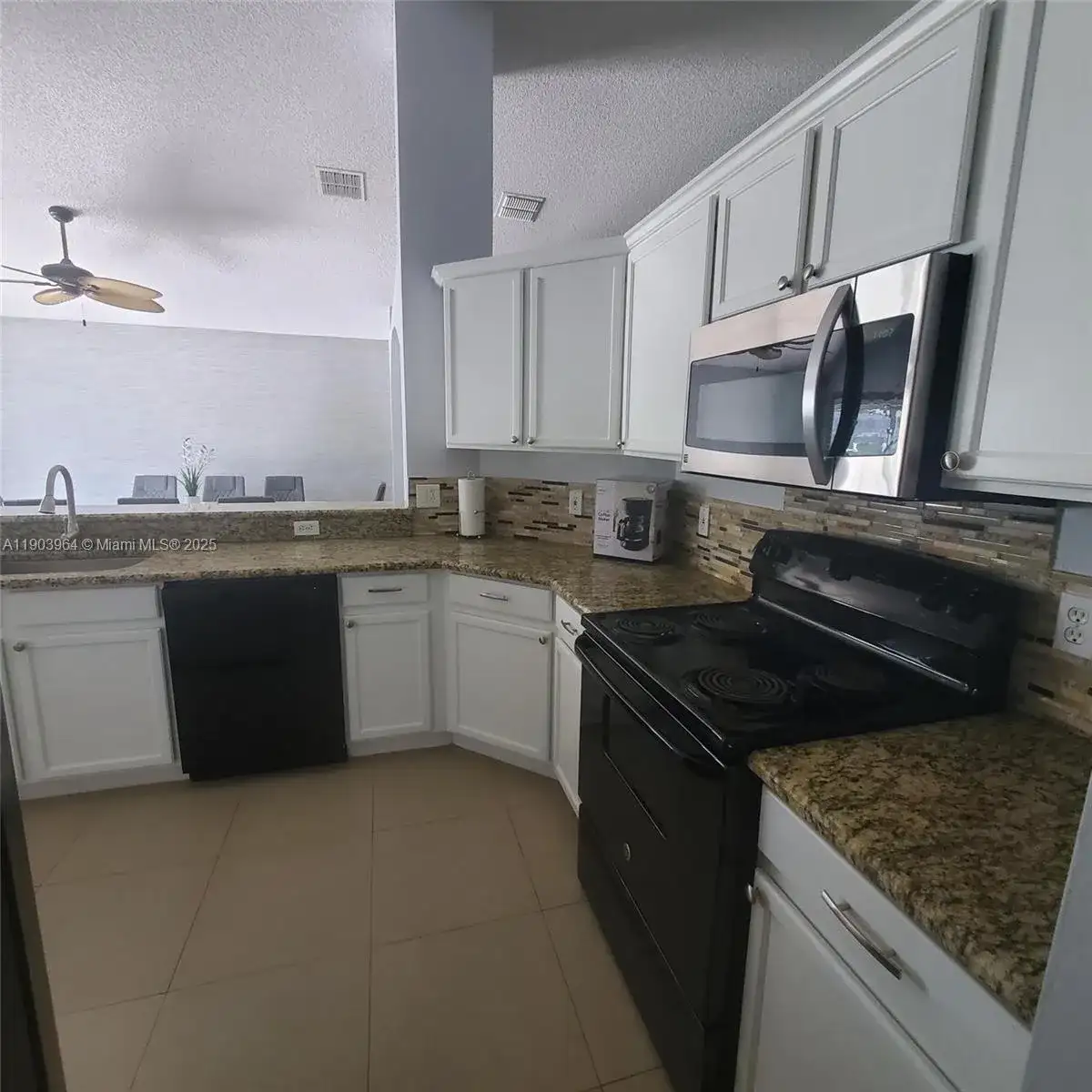 2505 Hybrid Ct, Kissimmee FL 34758 photo 5
