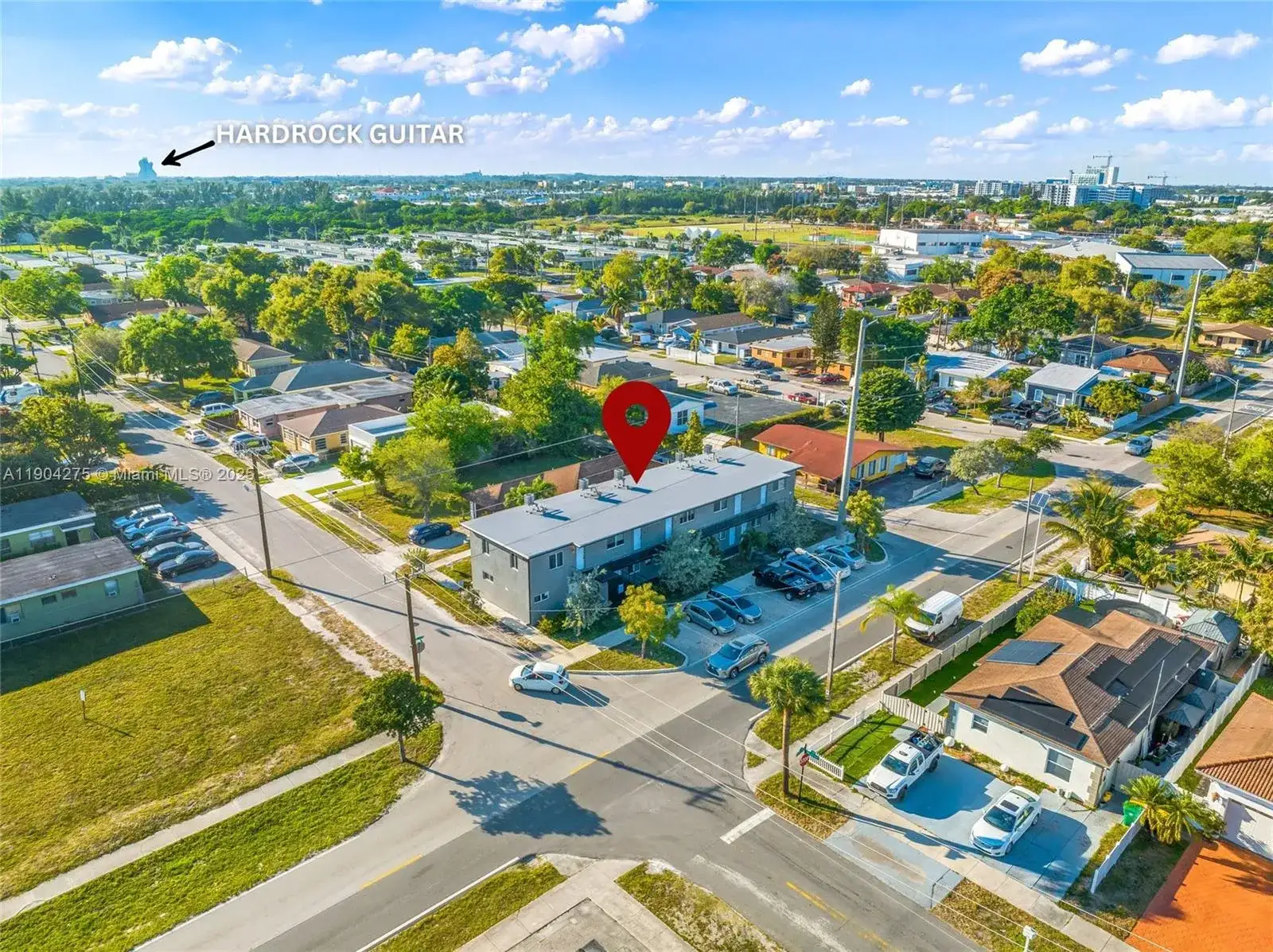 2201 Greene St, Hollywood FL 33020 photo 3