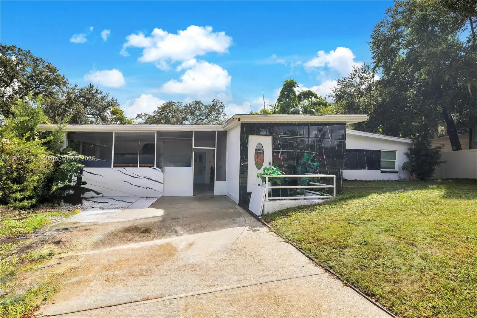 6712 Nina Rosa Dr, Orlando FL 32819 photo 2