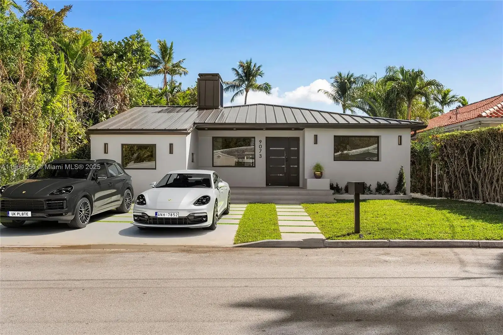 9073 Dickens Ave, Surfside FL 33154 photo 5