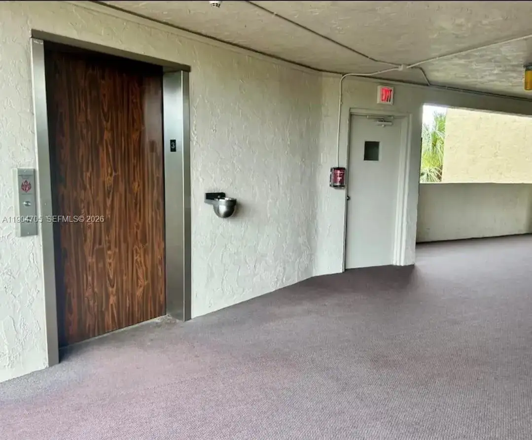 3910 Inverrary Blvd # B, Lauderhill FL 33319 photo 4