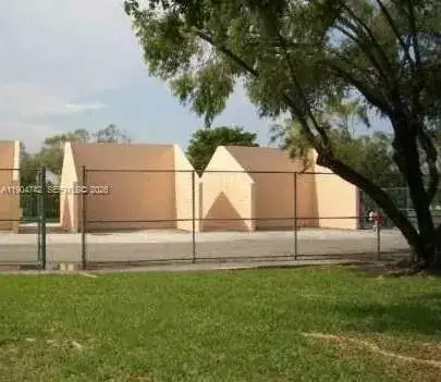 8760 SW 133rd Ave Rd # 318, Miami FL 33183 photo 5