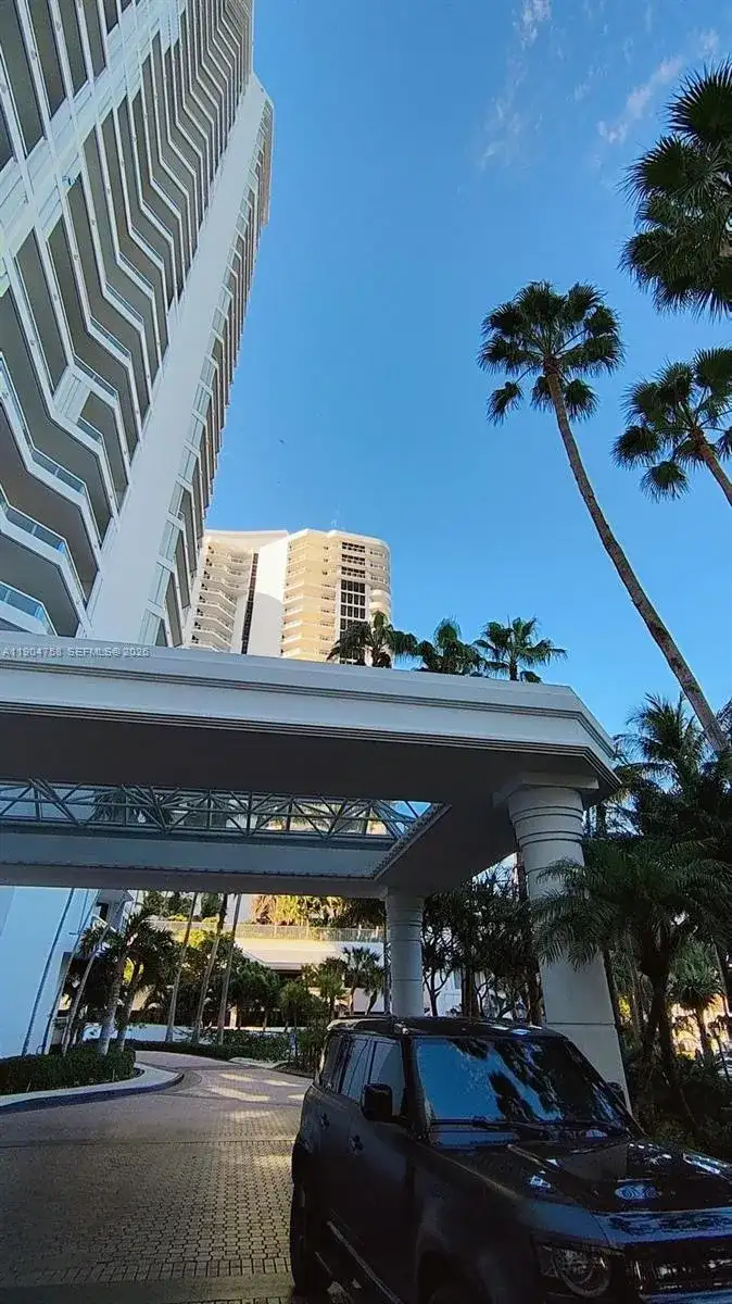 21150 Point Pl # 1202, Aventura FL 33180 photo 5