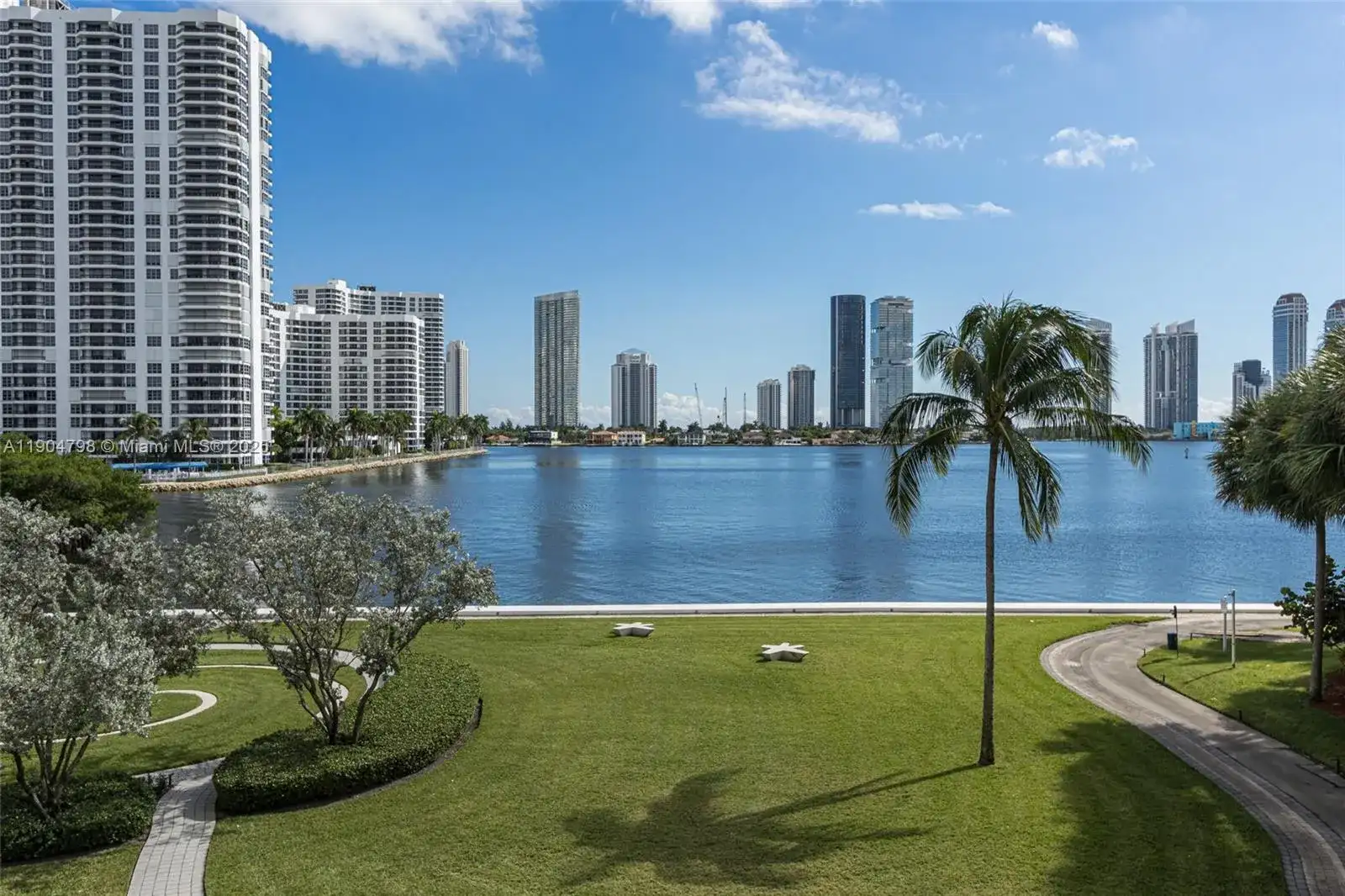 3370 Hidden Bay Dr # 303, Aventura FL 33180 photo 3