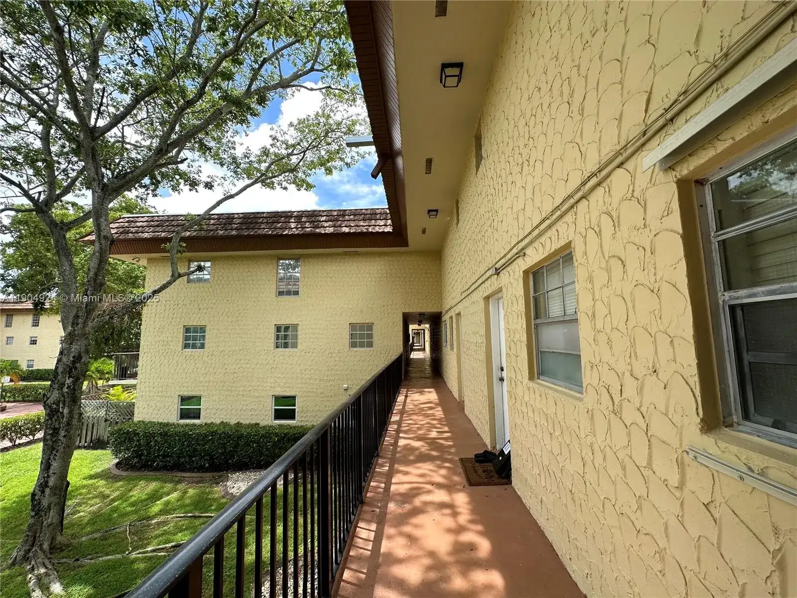 8600 SW 109th Ave # 211, Miami FL 33173 photo 4
