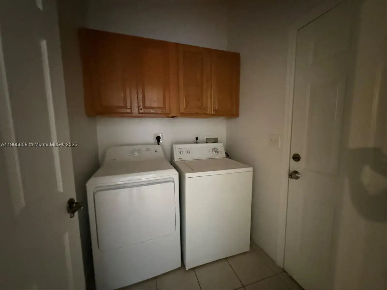 540 SE 23rd Ln, Homestead FL 33033 photo 4