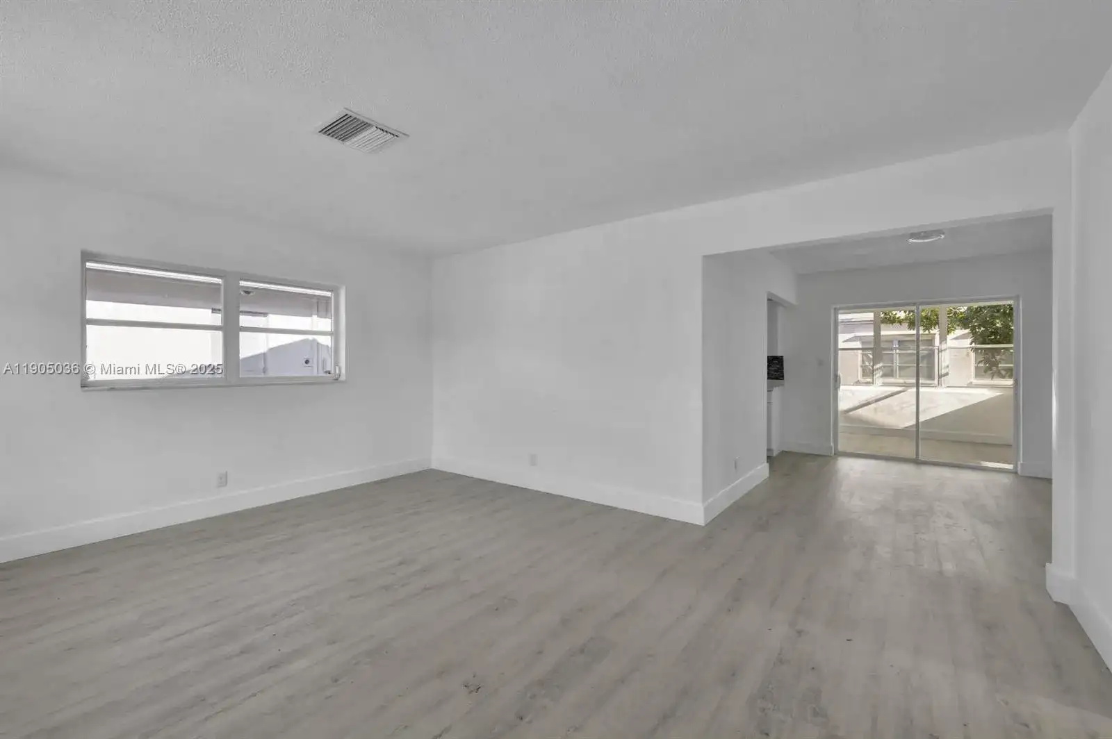 4964 NW 48th Way, Tamarac FL 33319 photo 5