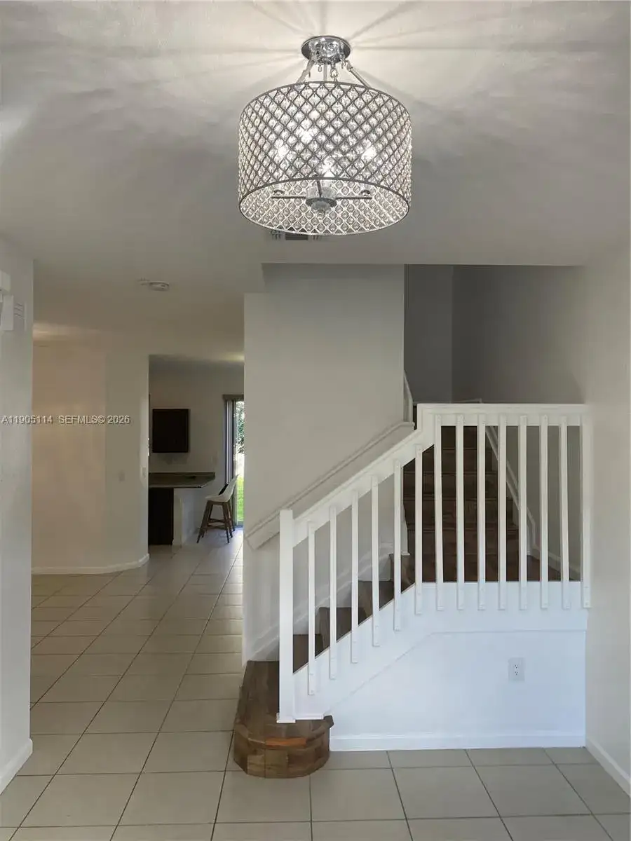 21479 NW 14th Ct, Miami Gardens FL 33169 photo 3