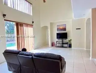1906 SE 18th St, Homestead FL 33035 photo 3