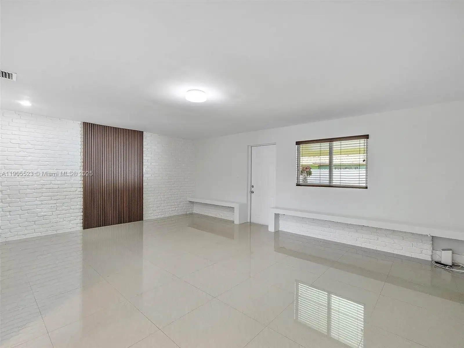 3840 NW 176th St # 1, Miami Gardens FL 33055 photo 2