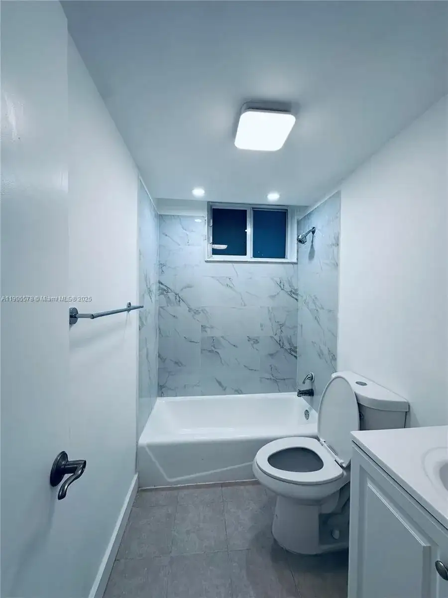 1150 Euclid Ave # 104, Miami Beach FL 33139 photo 5