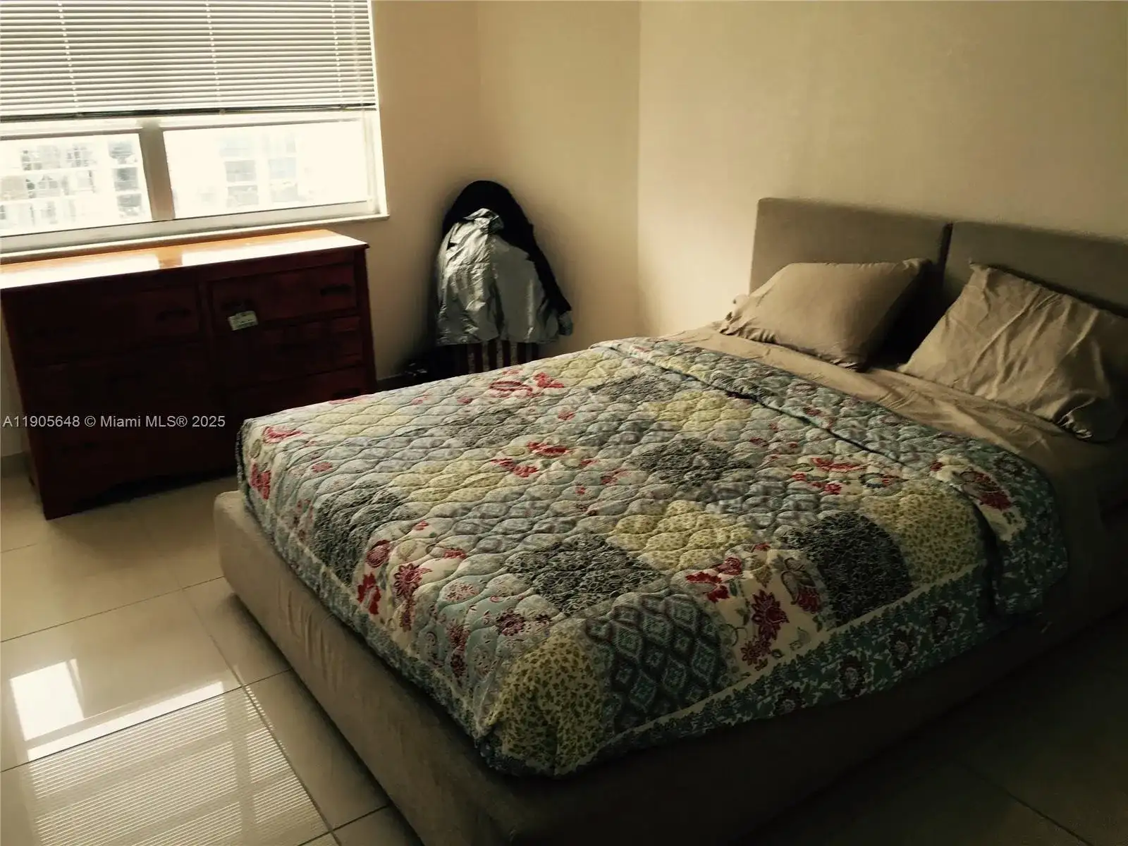 1985 S Ocean Dr # 12J, Hallandale Beach FL 33009 photo 5