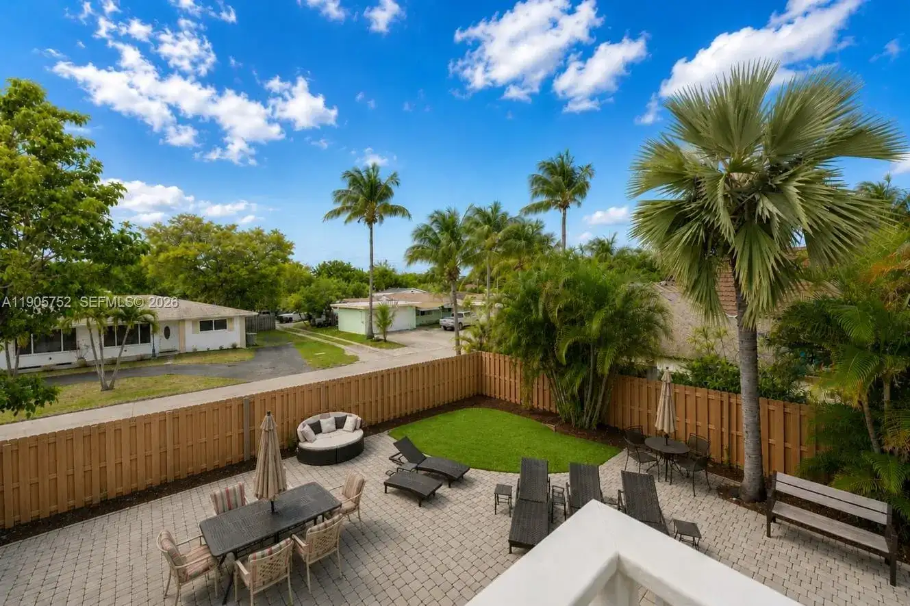 1690 NE 25th Ave, Pompano Beach FL 33062 photo 5