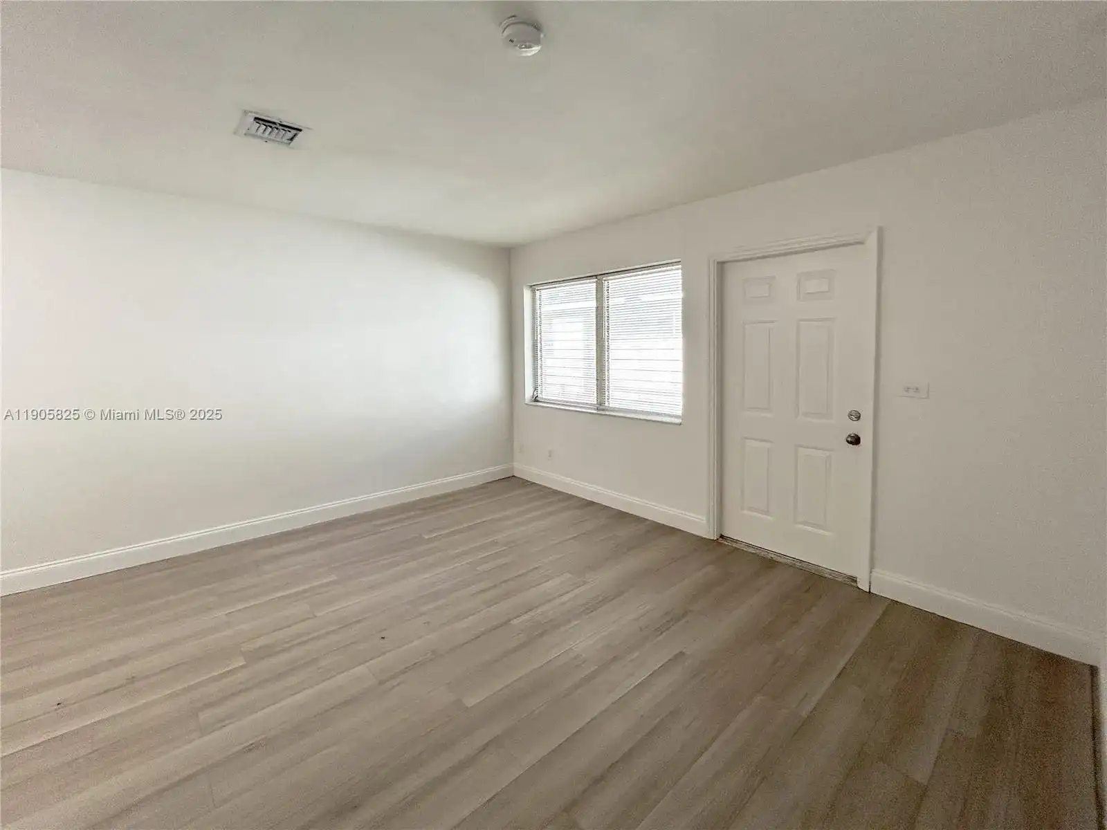 738 NE 86th St # 6, Miami FL 33138 photo 5