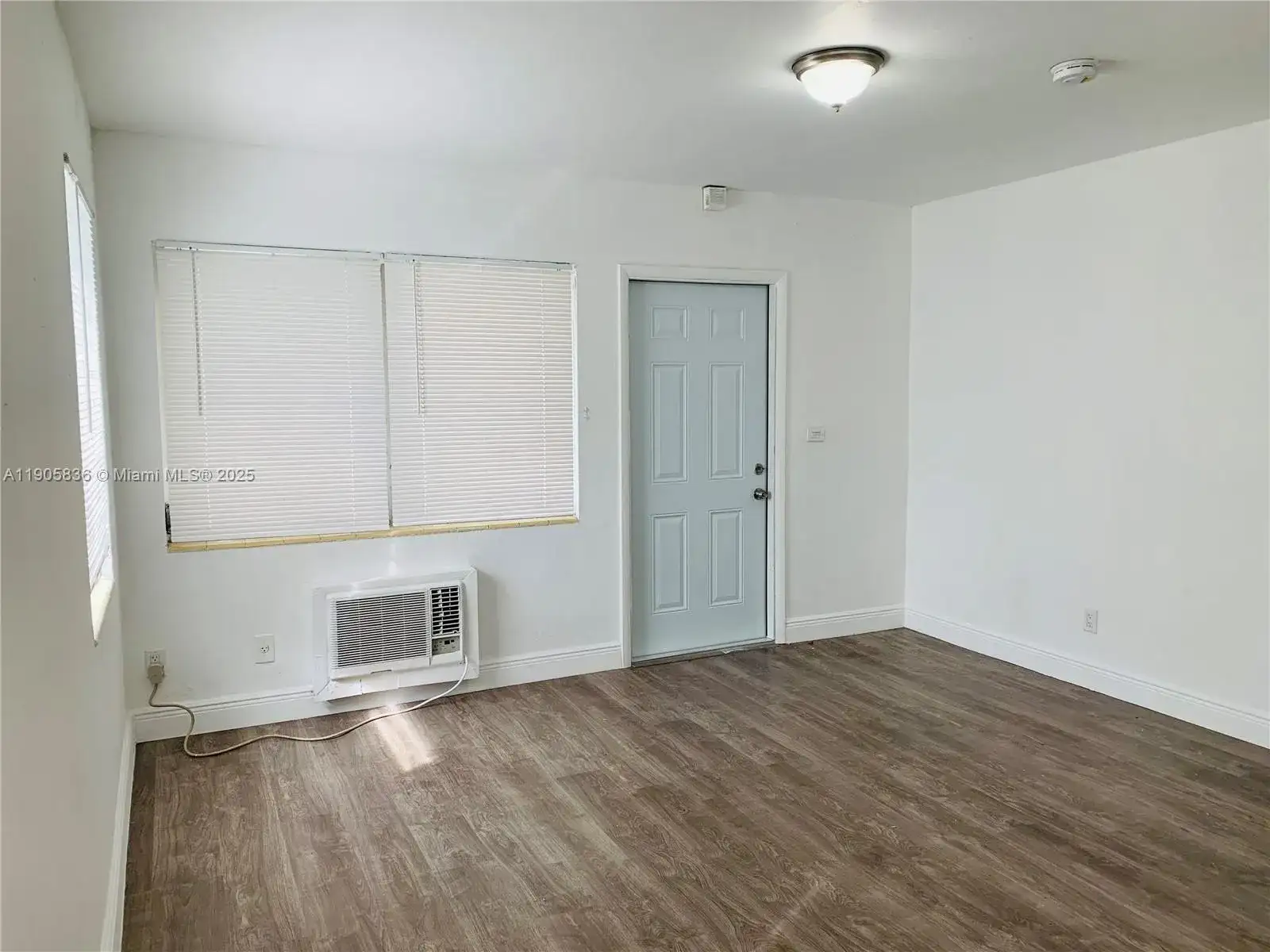 738 NE 86th St # 8, Miami FL 33138 photo 4
