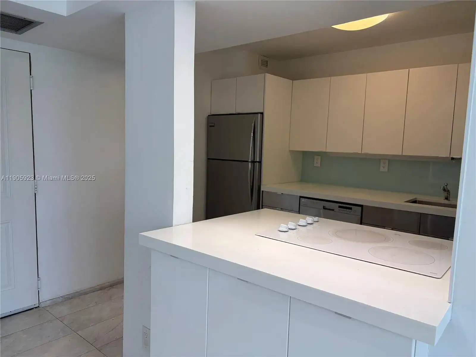 100 Bayview Dr # 222, Sunny Isles Beach FL 33160 photo 5