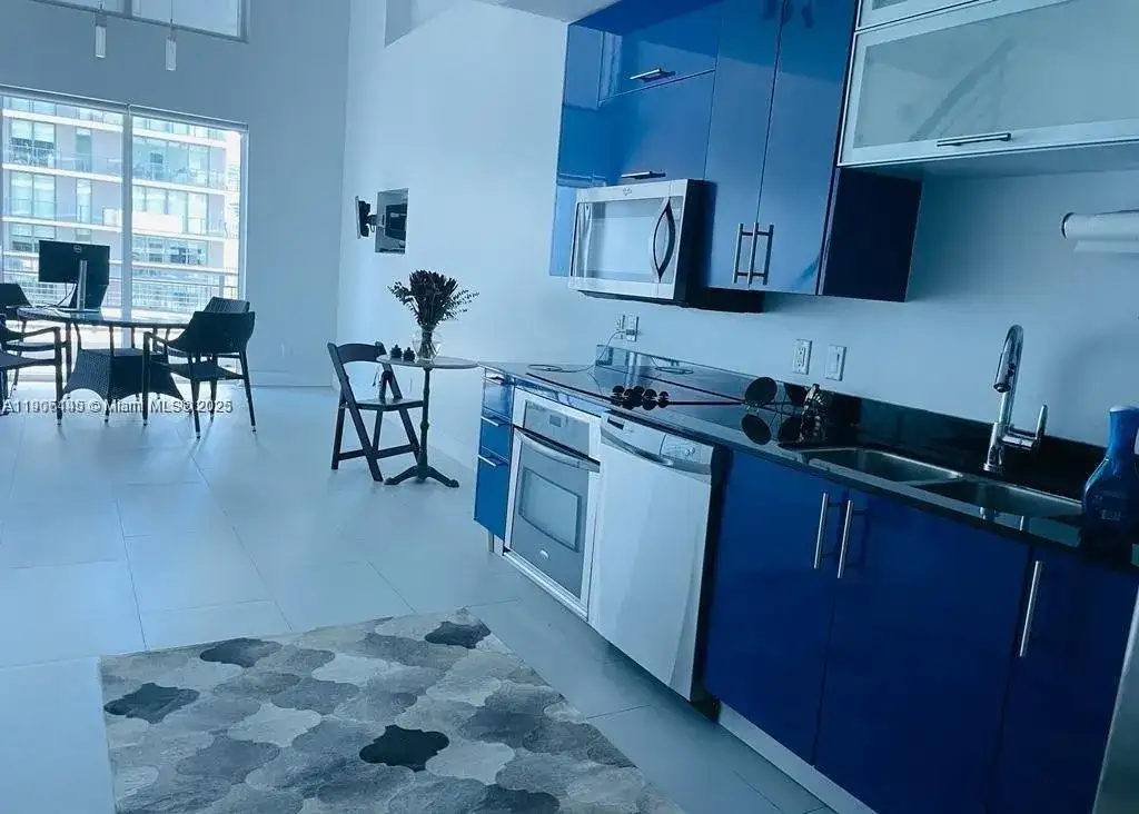 60 SW 13th St # 3606, Miami FL 33130 photo 3