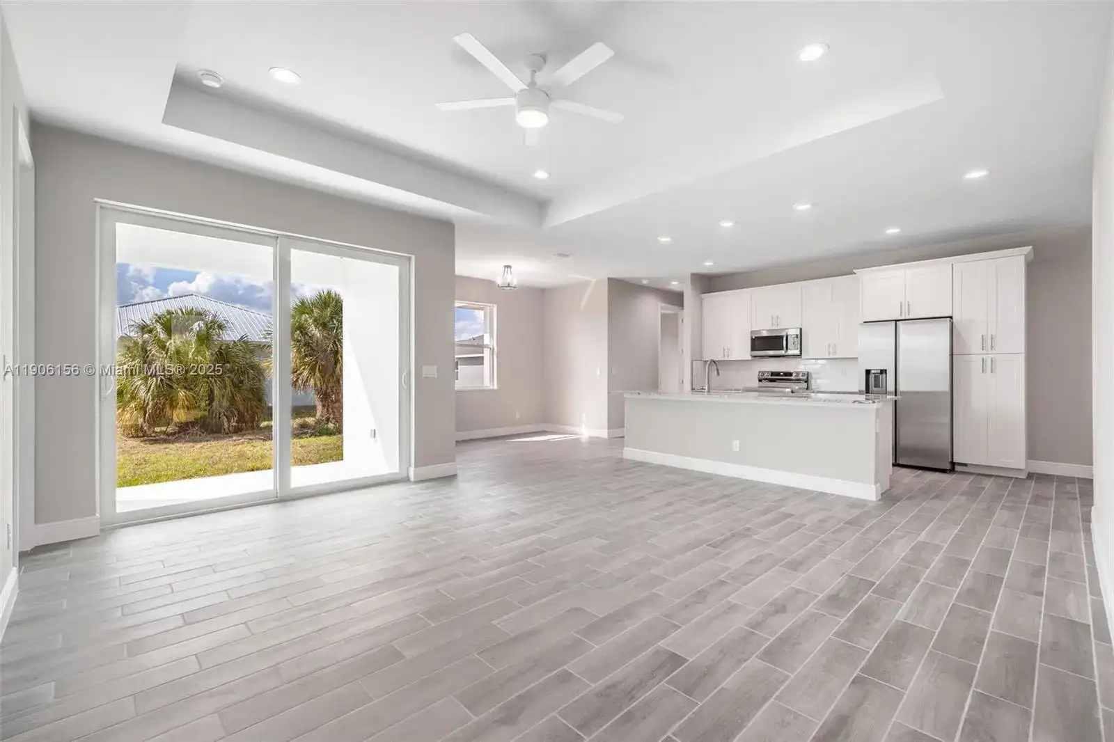 626 Royce, La Belle FL 33935 photo 5