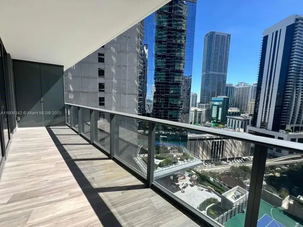 801 S Miami Ave # 1803, Miami FL 33130 photo 3