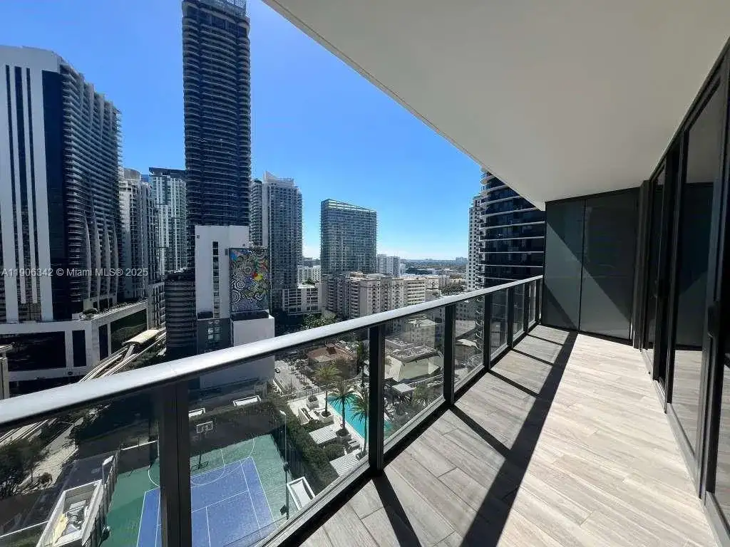 801 S Miami Ave # 1803, Miami FL 33130 photo 4
