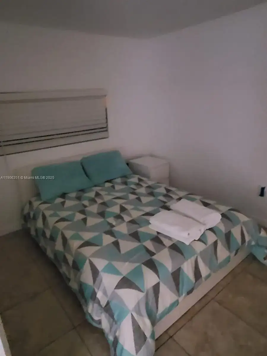 13101 SW 14 St # 1, Miami FL 33184 photo 4