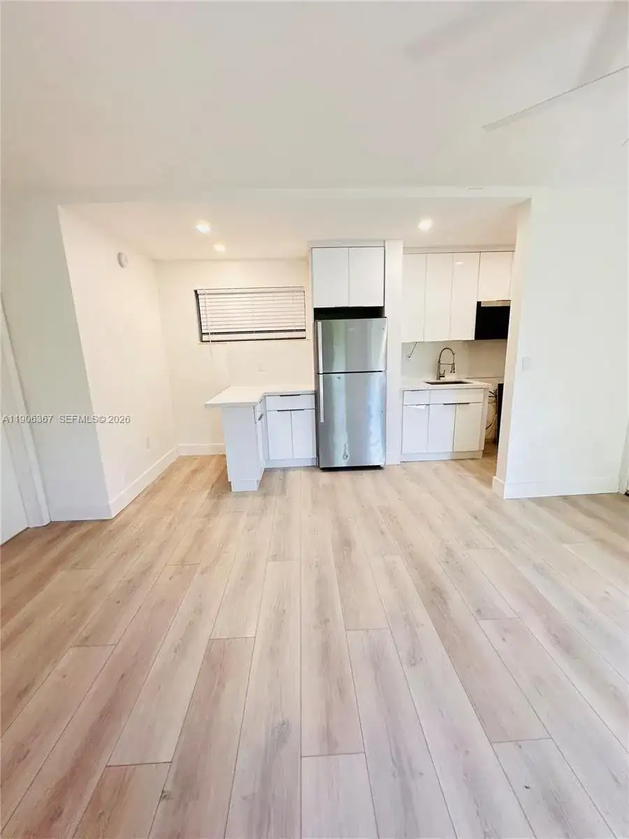 5991 SW 76th # C4, South Miami FL 33143-5167 photo 5