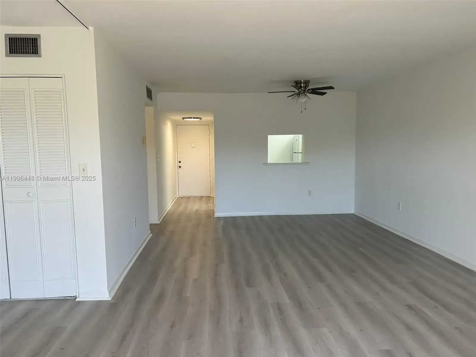 11905 NE 2nd Ave # C402, North Miami FL 33161 photo 4