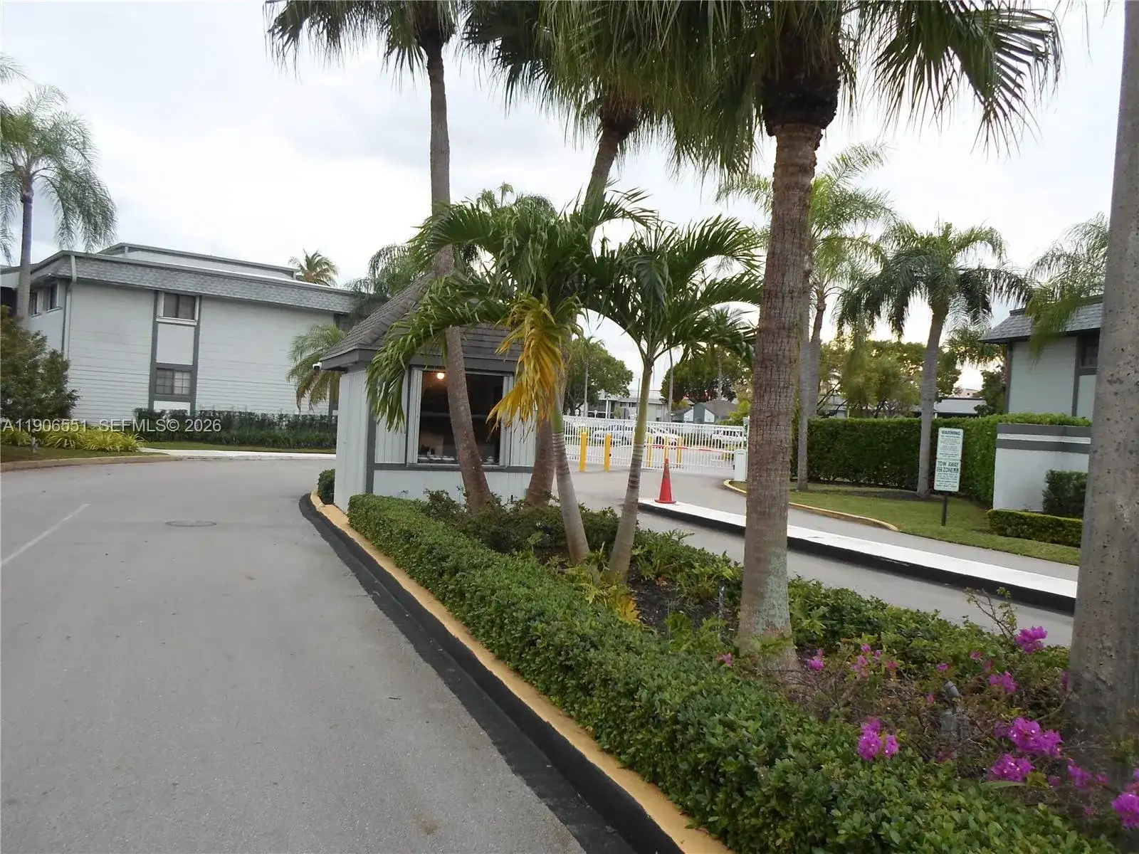 20760 NE 4th Ct # 201, Miami FL 33179 photo 5