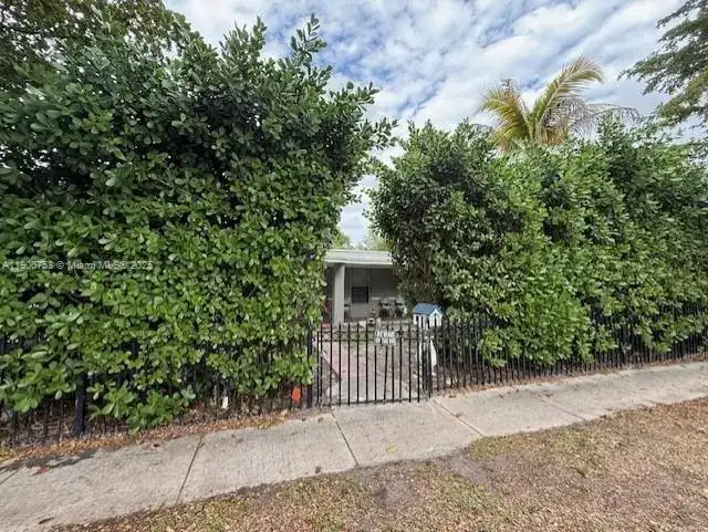 445 Opa Locka Blvd, North Miami FL 33168 photo 3