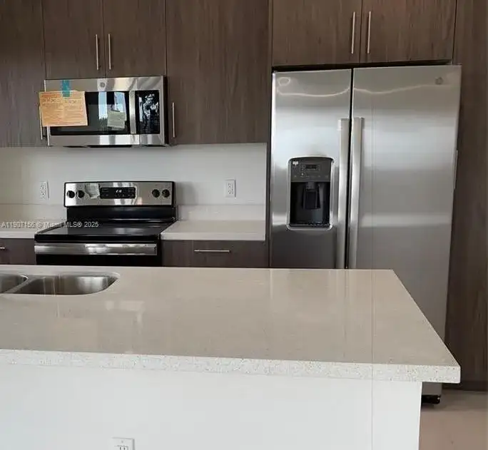 1159 NW 2nd Ter, Florida City FL 33034 photo 4