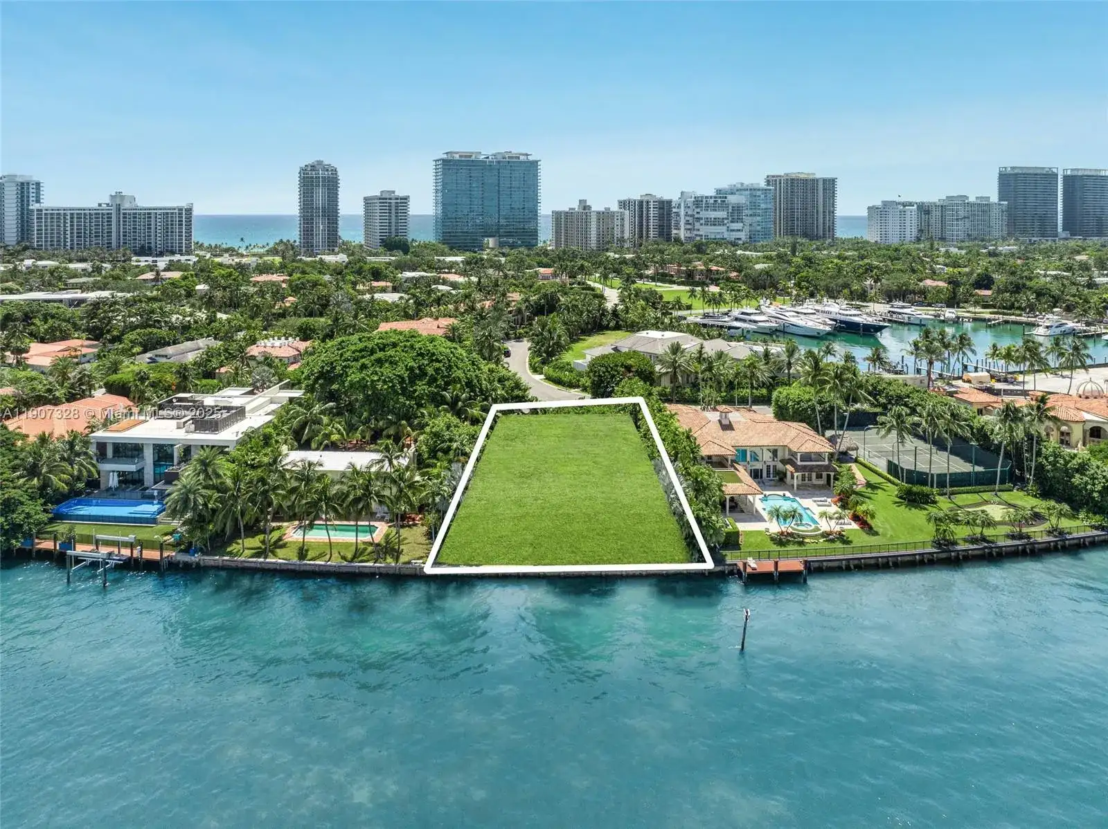 216 Bal Bay Dr, Bal Harbour FL 33154 photo 4