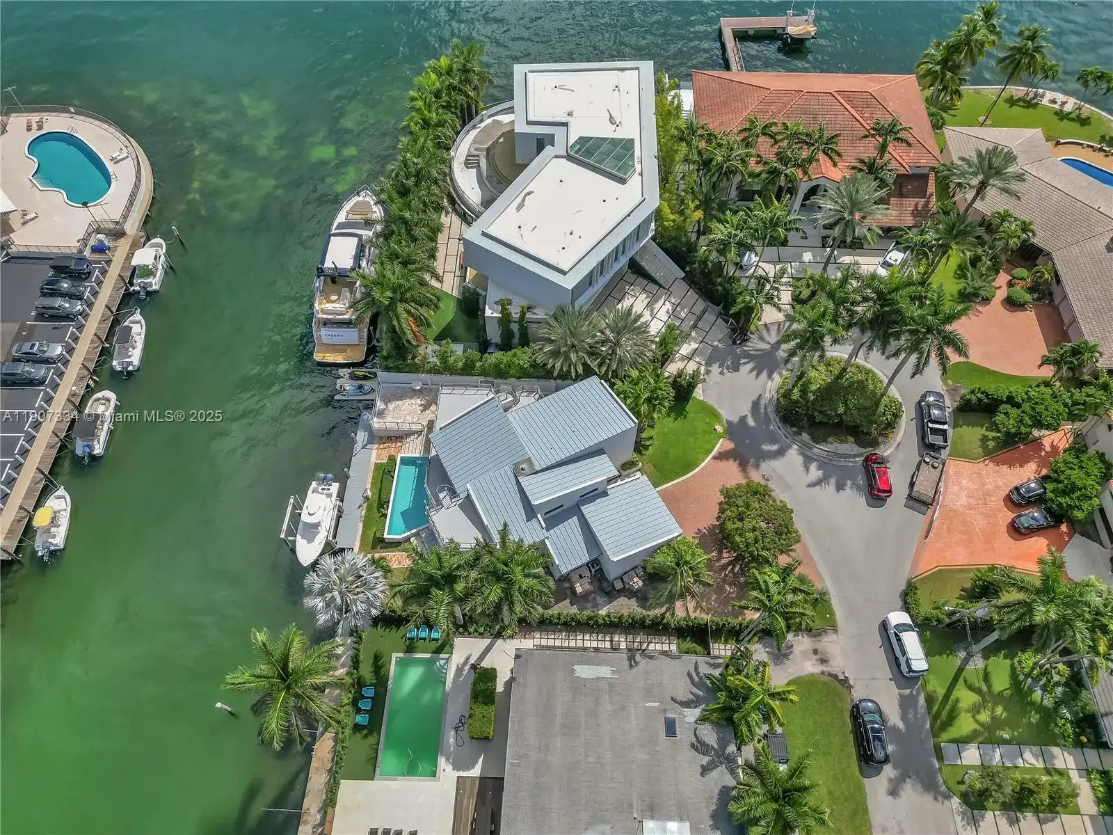 2089 NE 121st Rd, North Miami FL 33181 photo 5