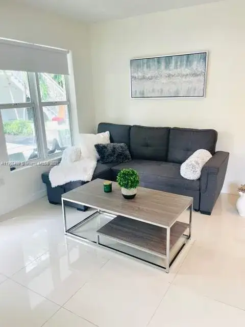 1419 West Ave # 106, Miami Beach FL 33139 photo 5