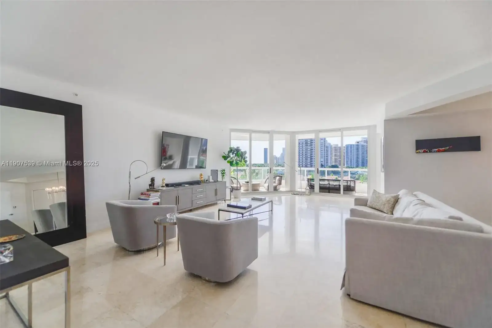 21050 Point Pl # 702, Aventura FL 33180 photo 3