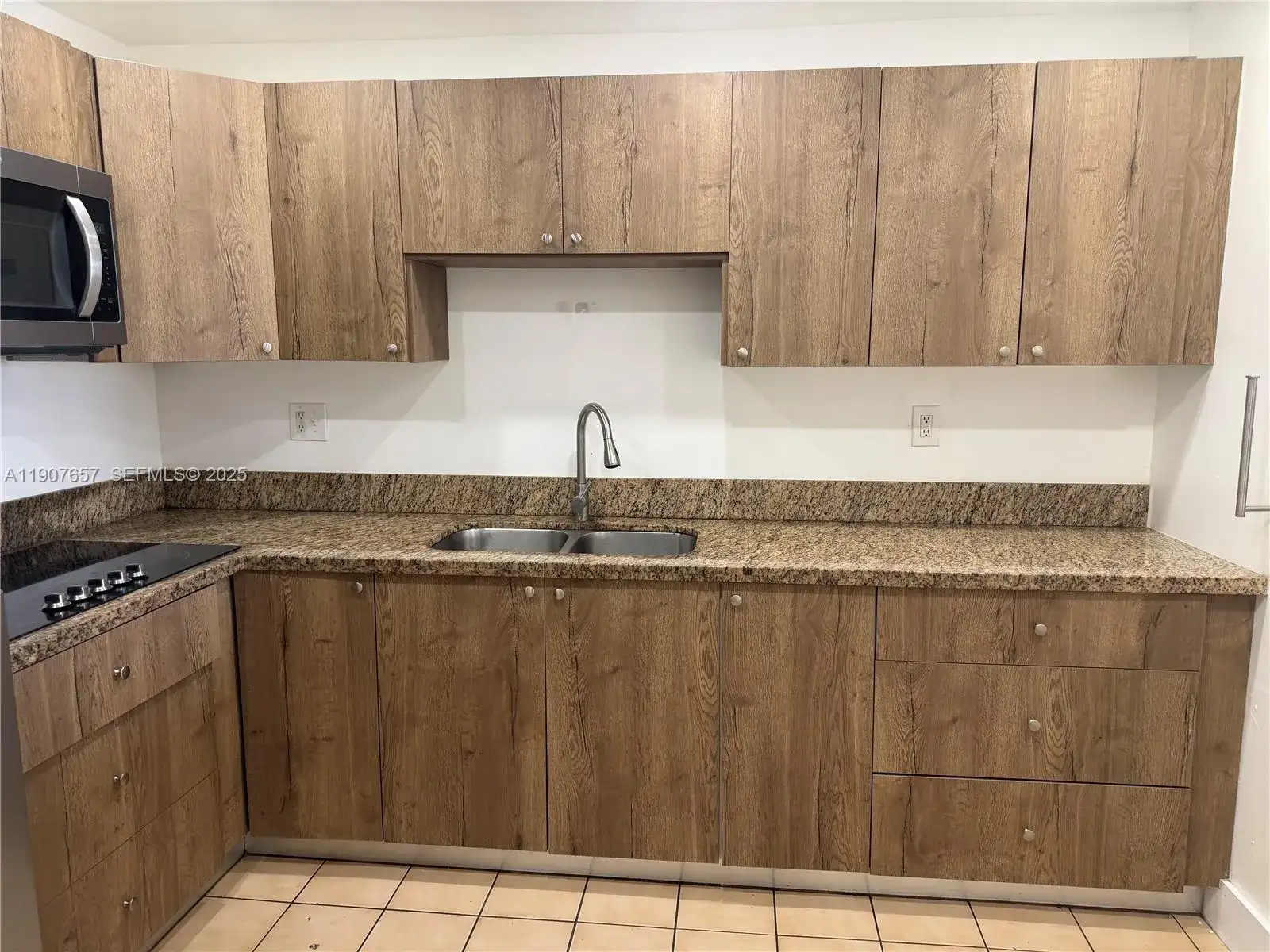 6190 W 19th Ave # 303, Hialeah FL 33012 photo 4