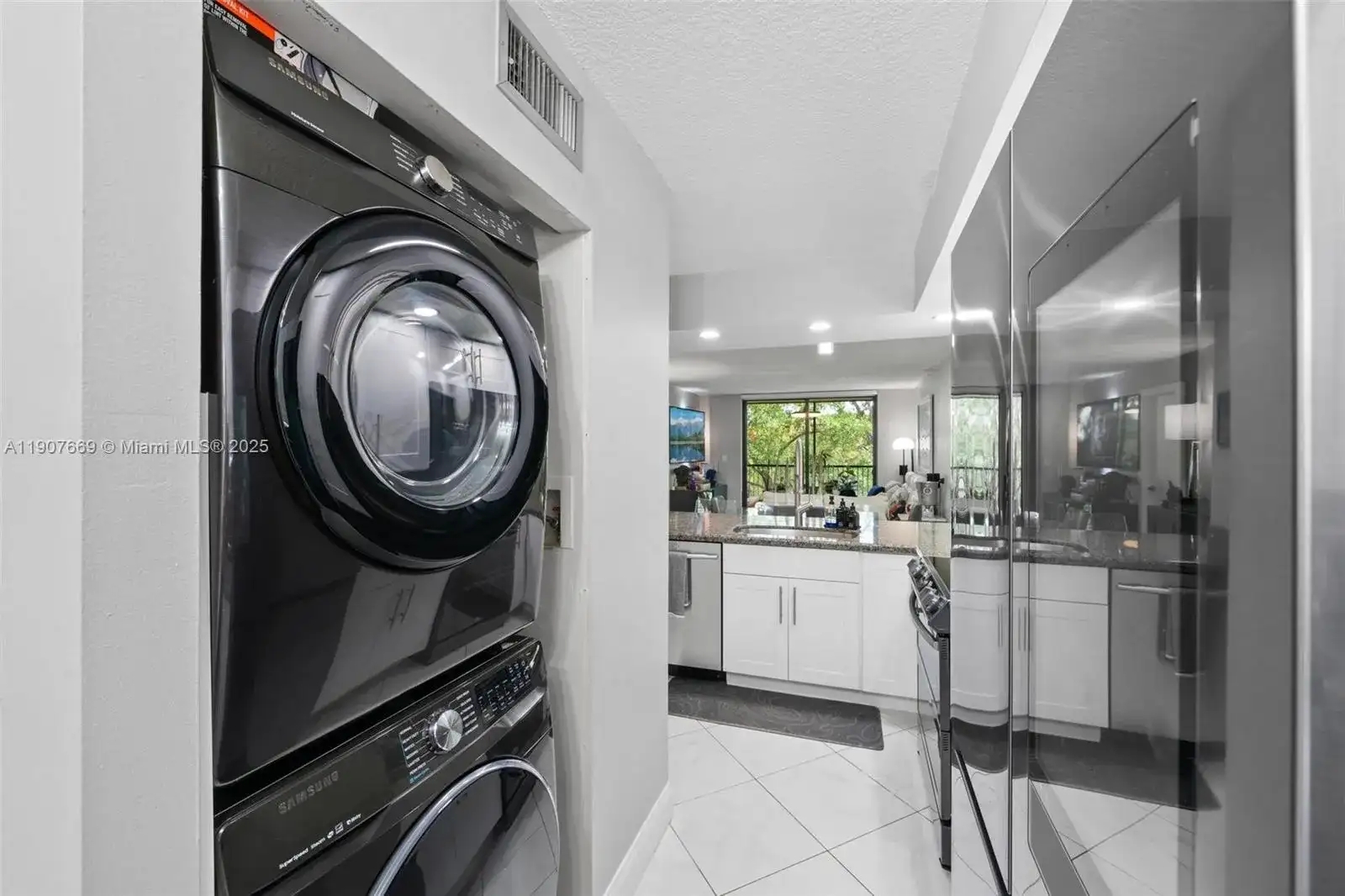 6800 Cypress Rd # 513, Plantation FL 33317 photo 5