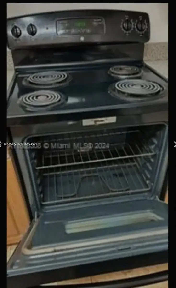2952 NW 55th Ave # 2D, Lauderhill FL 33313 photo 4