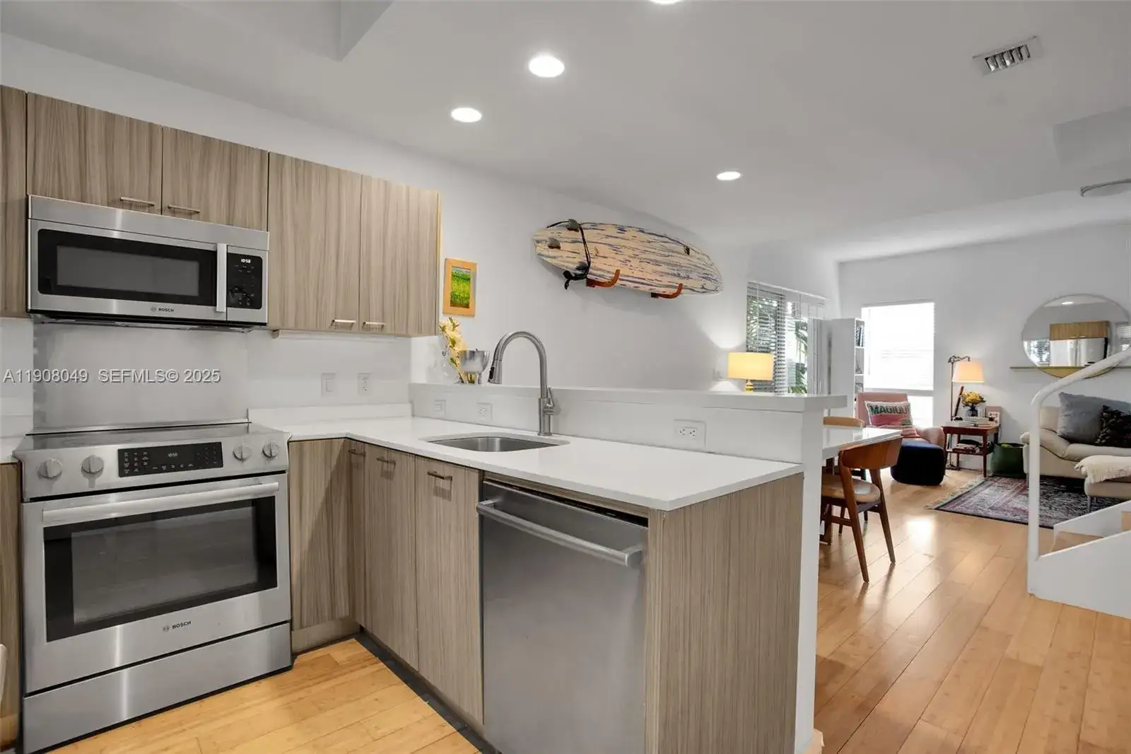 619 Meridian Ave # 3, Miami Beach FL 33139 photo 3