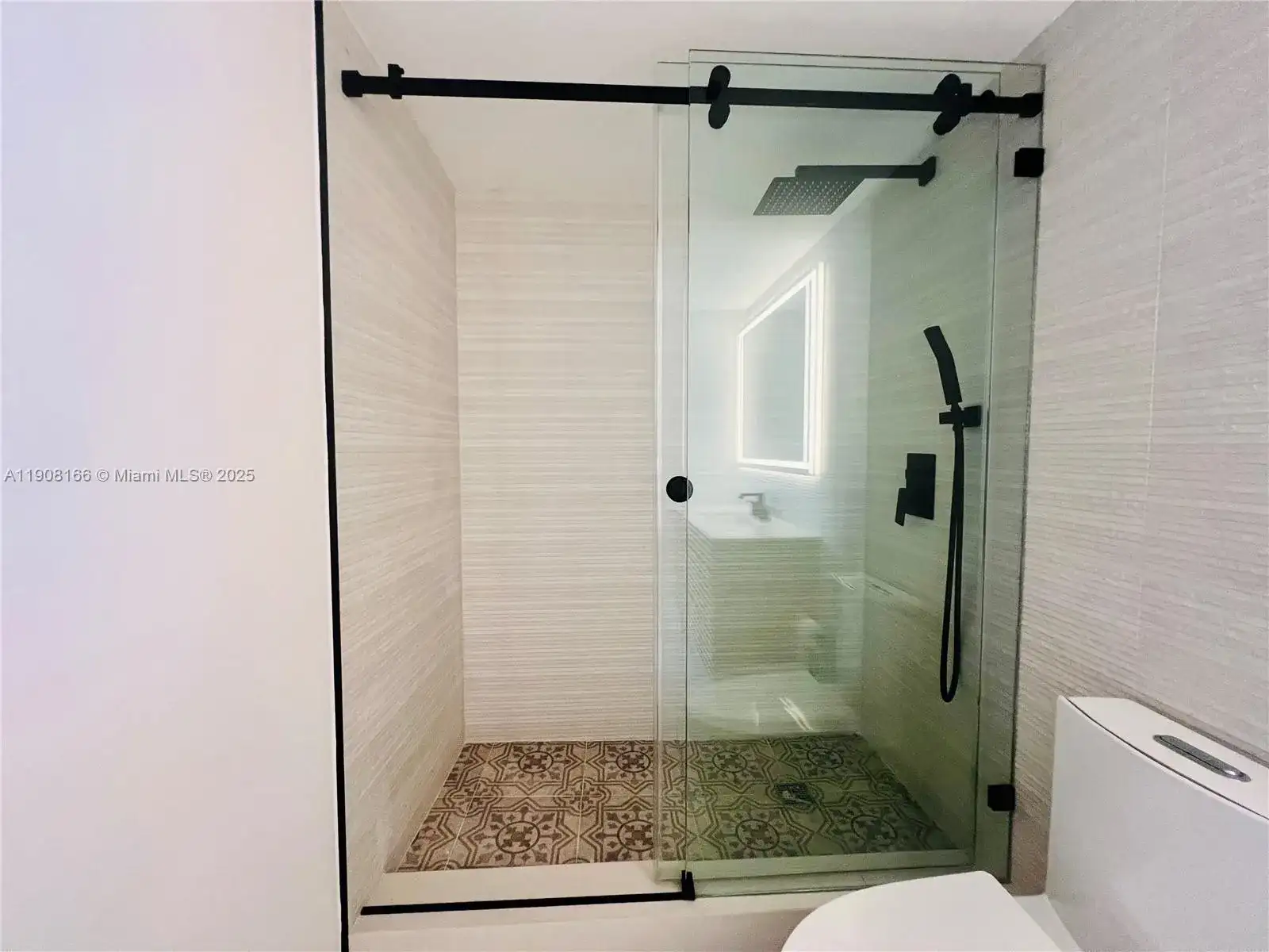 201 Jefferson Ave # 4C, Miami Beach FL 33139 photo 5