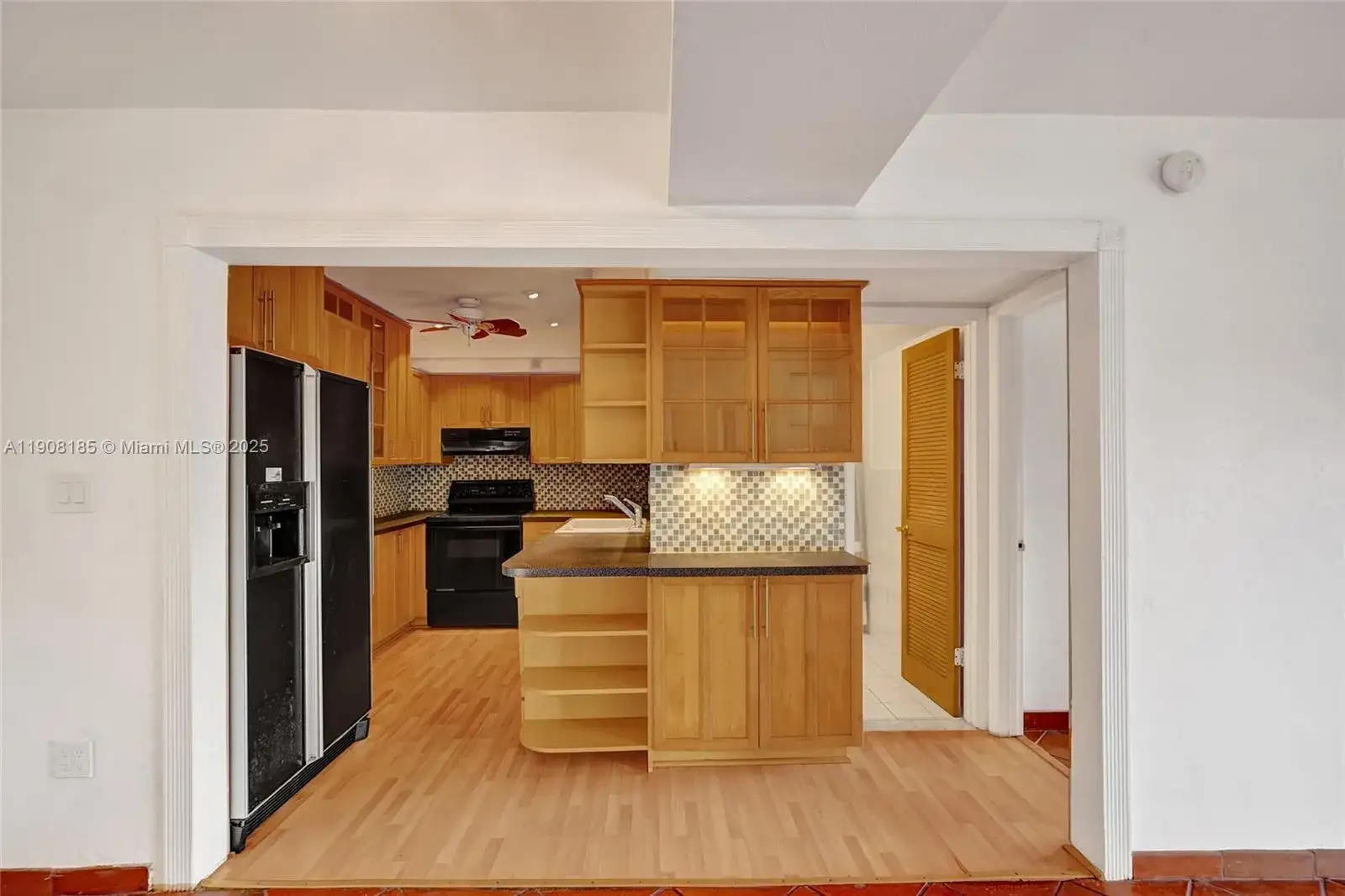 8335 SW 72nd Ave # 205D, Miami FL 33143 photo 4