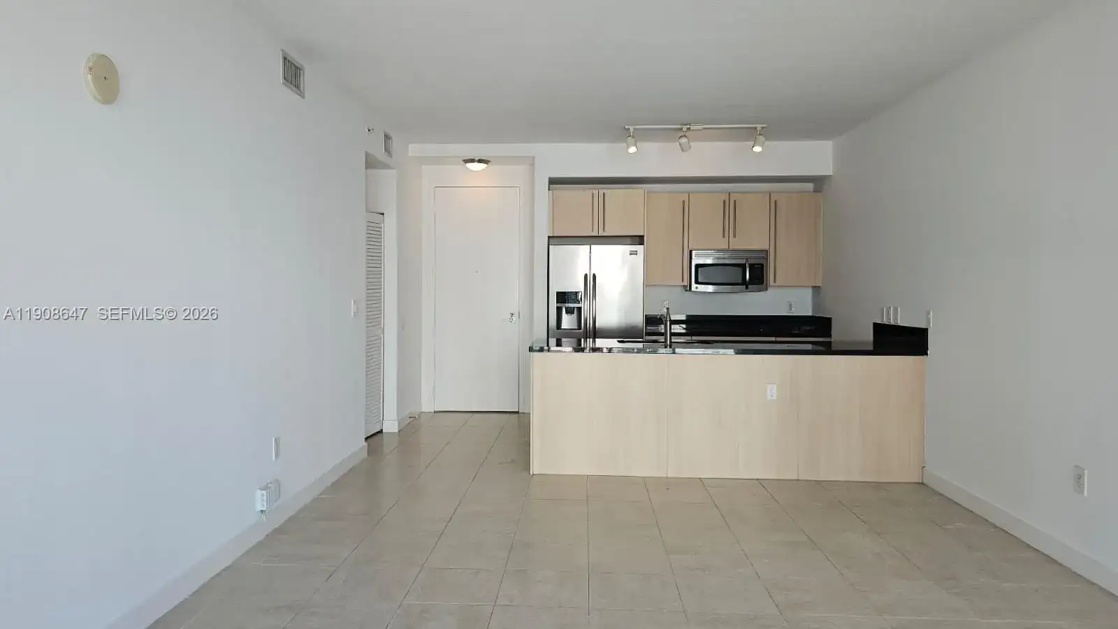 1111 SW 1st Ave, Miami FL 33130 photo 2