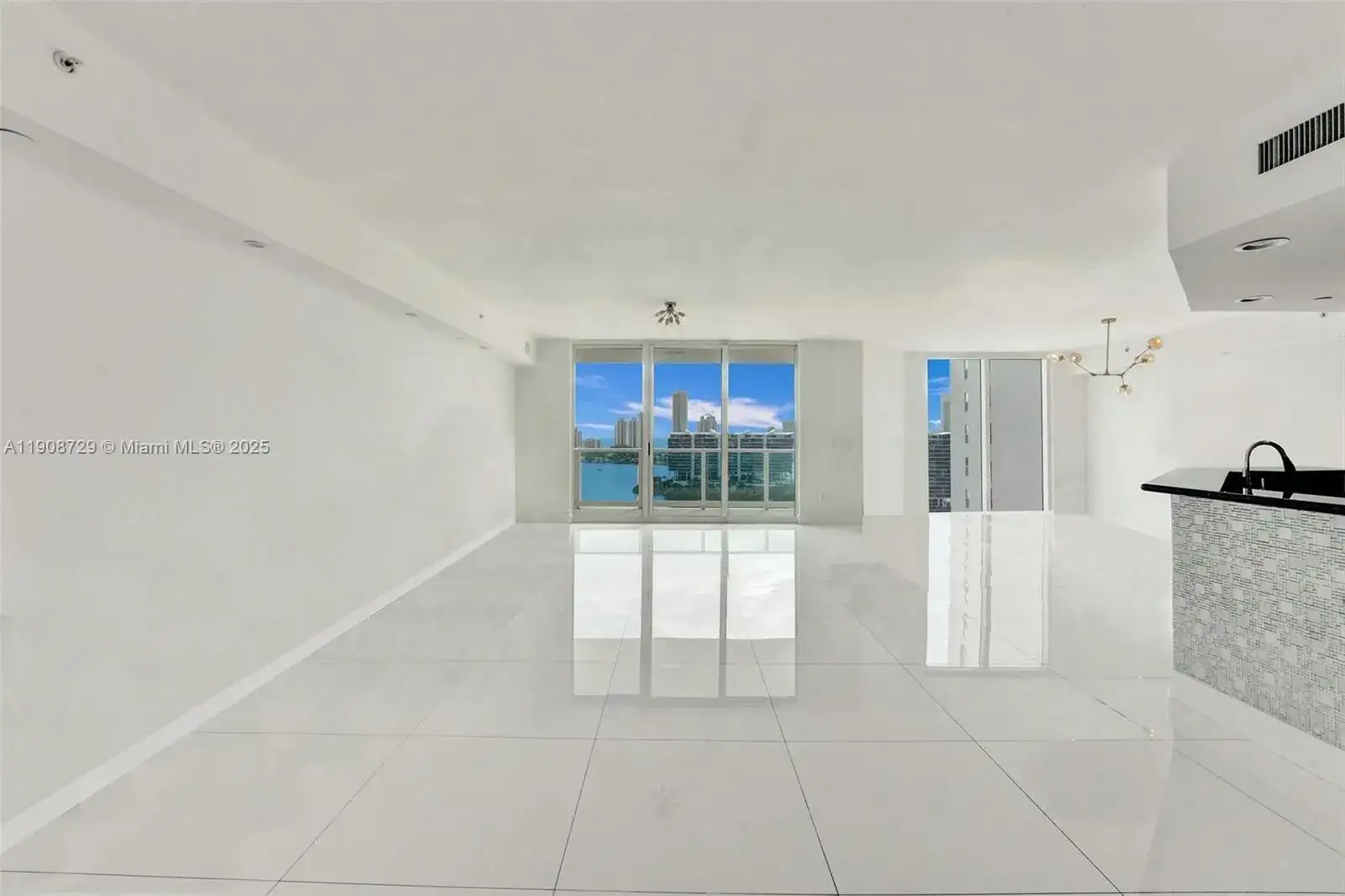 3301 NE 183rd St # 2007, Aventura FL 33160 photo 4