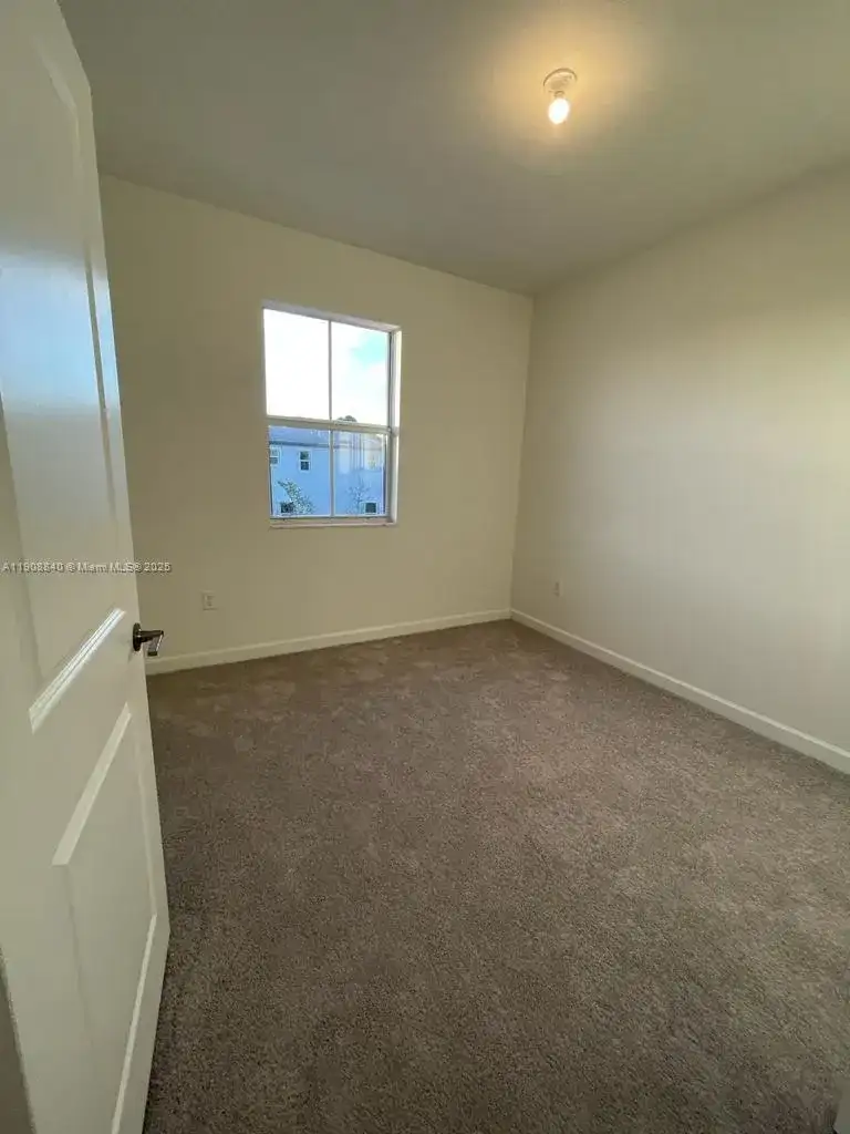 29135 SW 162nd Ct, Miami FL 33033 photo 5