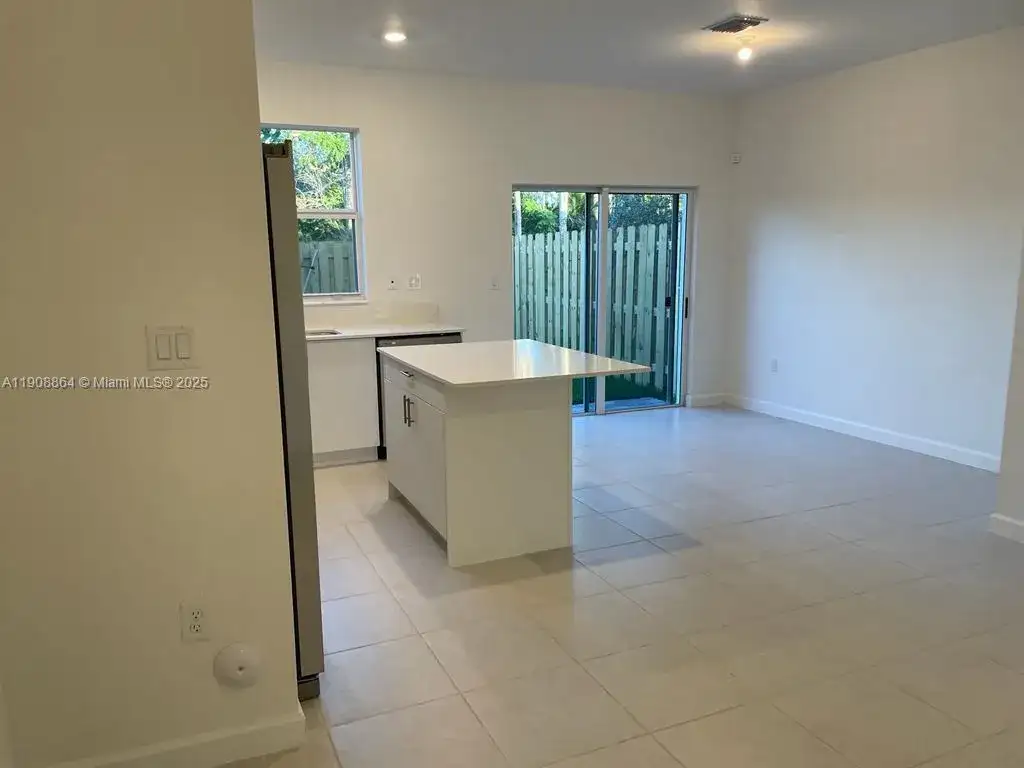 29147 SW 162nd Ct, Miami FL 33033 photo 3