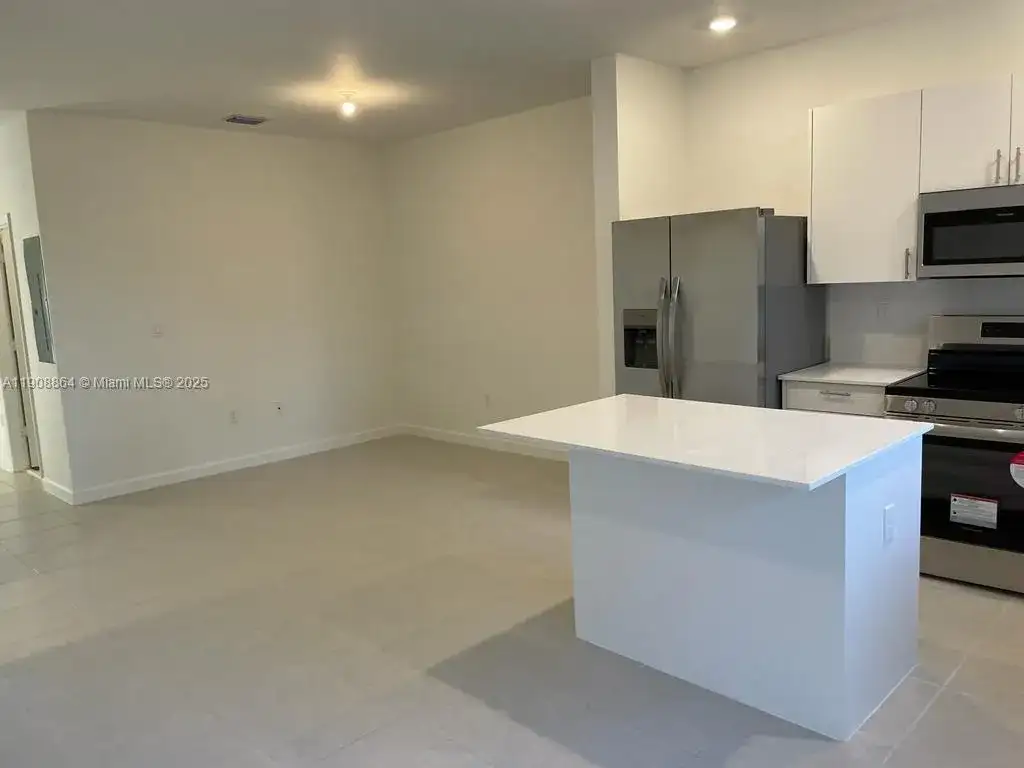 29147 SW 162nd Ct, Miami FL 33033 photo 4
