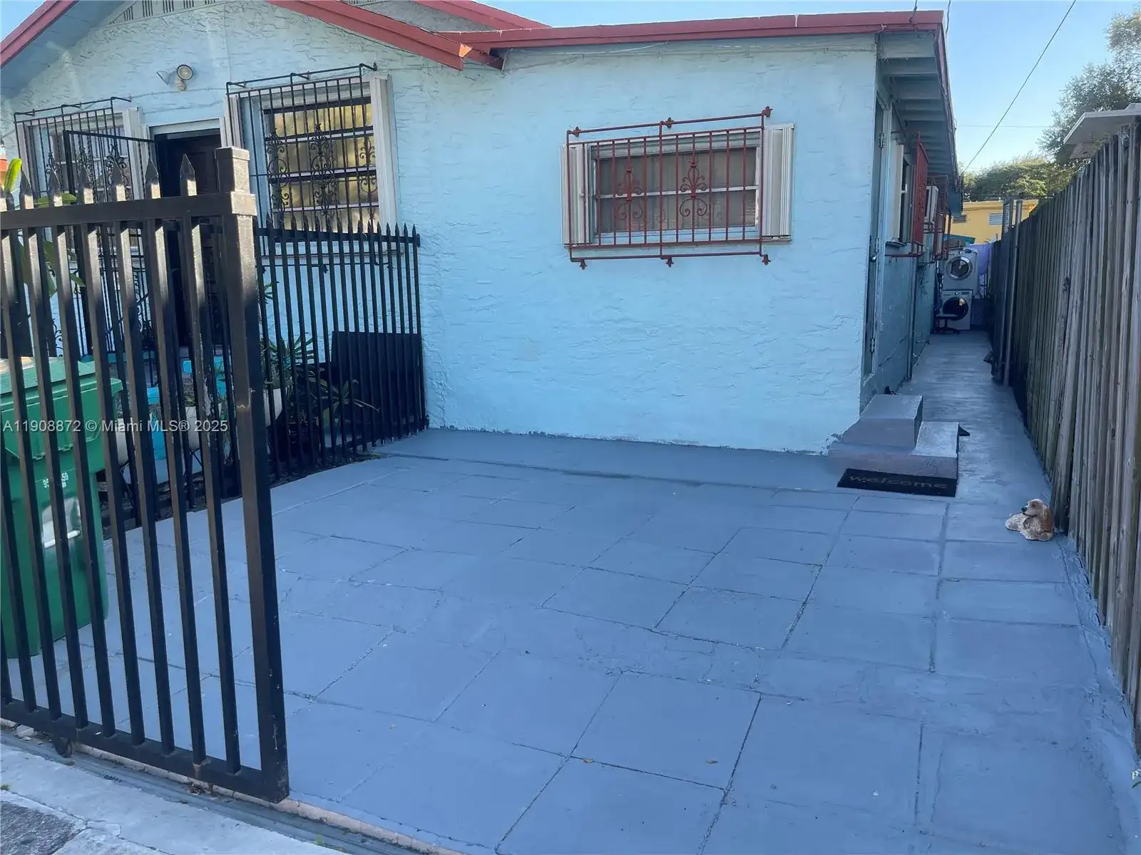 1832 SW 3rd St, Miami FL 33135 photo 2