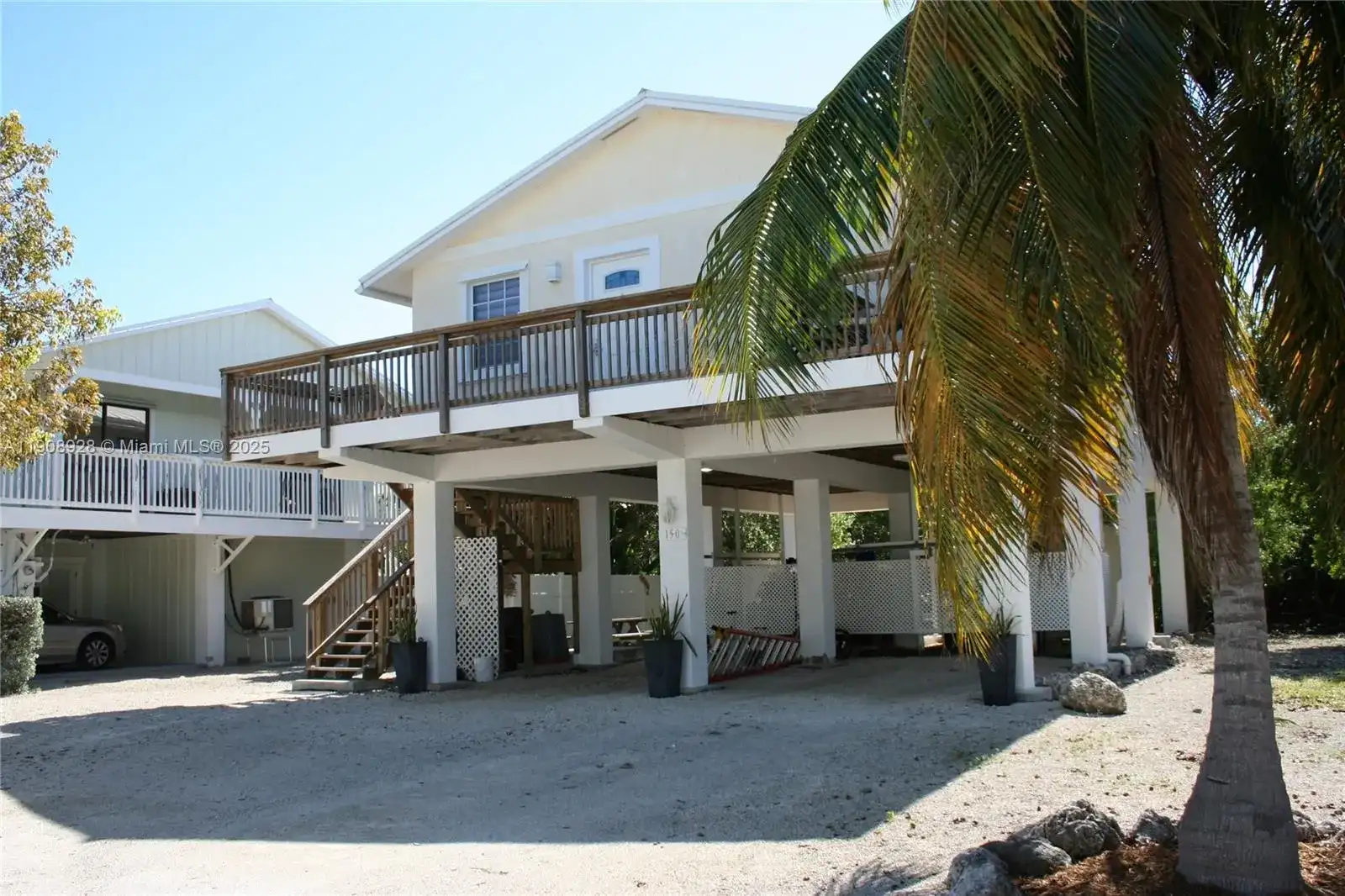 150 Peace Ave, Key Largo FL 33037 photo 3