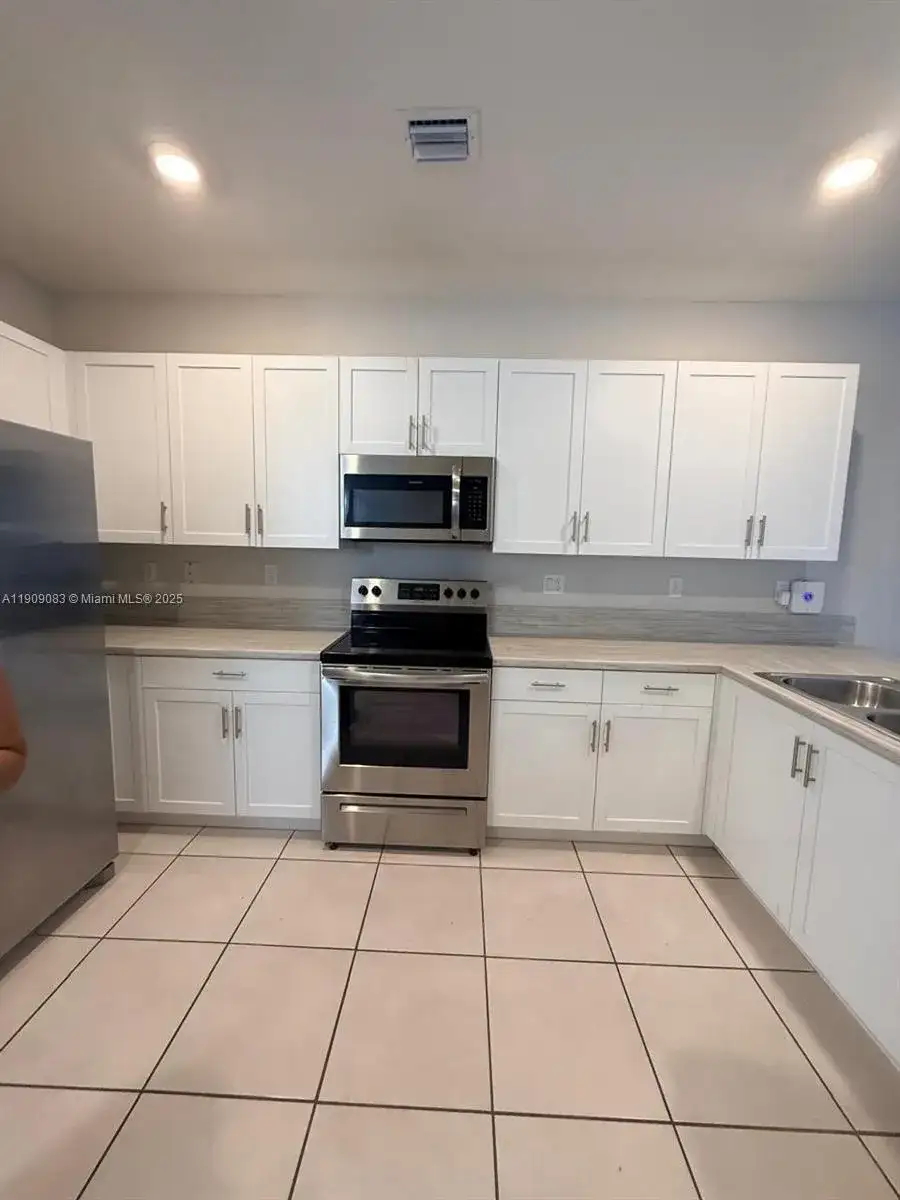 12715 SW 230th Ter # 1, Miami FL 33170 photo 2