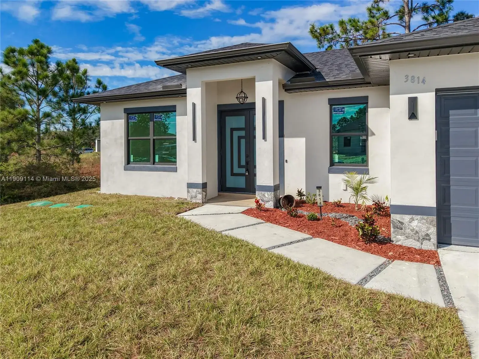 3814 9th St SW, Lehigh Acres FL 33976 photo 2