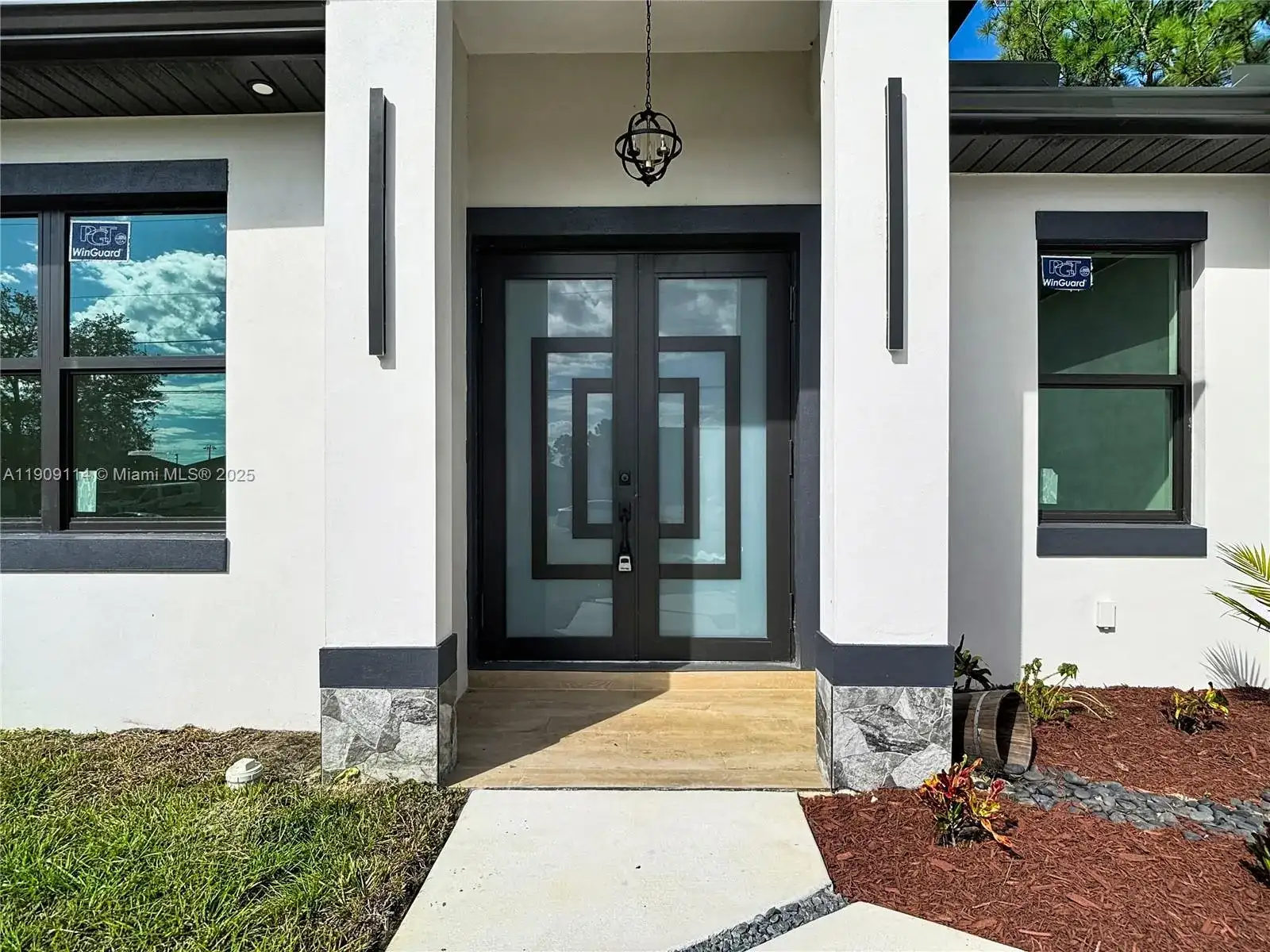3814 9th St SW, Lehigh Acres FL 33976 photo 3
